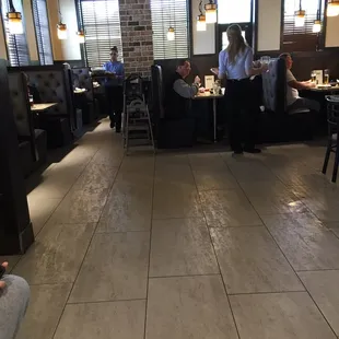 sushi and sashimi, interior