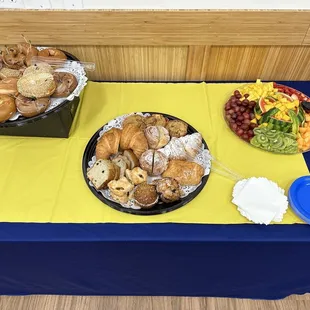 Fruit and pastry trays