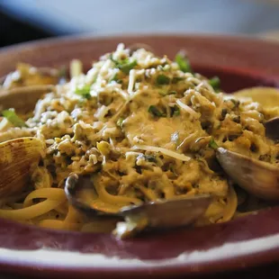Famous Clams over Linguine in garlic white wine cream sauce