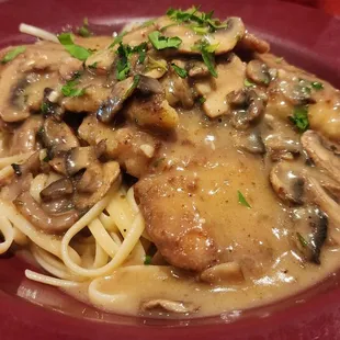 Chicken marsala w/ fettucine