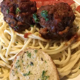Spaghetti with Garlic and Oil