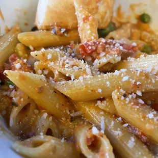 pasta dish, pasta, food