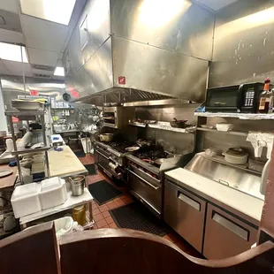 sushi and sashimi, interior