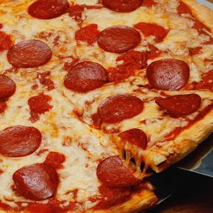 pepperoni and cheese pizza