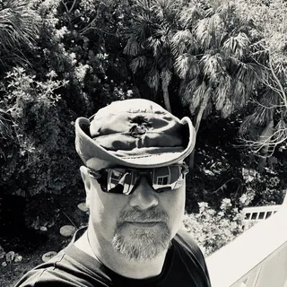 Dan D.