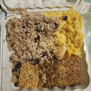 Rice n peas salmon and nasty mac n cheese it was bad