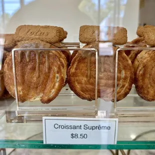 croissant supreme