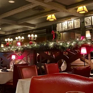 dining room with christmas decorations