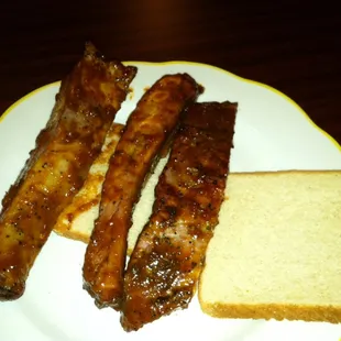 3 rib platter lunch special