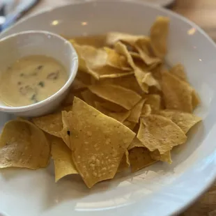 Chips & Queso