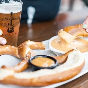 Giant Bavarian Pretzel &amp; Bier Cheese