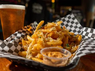 The Slip Bar & Eatery - Lomita