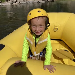 Four year old&apos;s smile at the end of a fun trip!