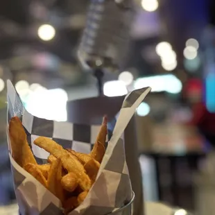 Rock & Wings
