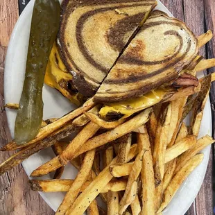 Grilled ham and cheese on rye