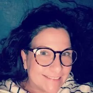 Shannon F.