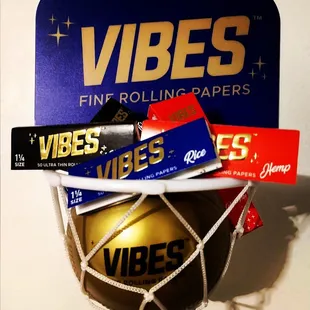 VIBES ROLLING PAPERS