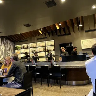Rock-n-Sake Bar & Sushi