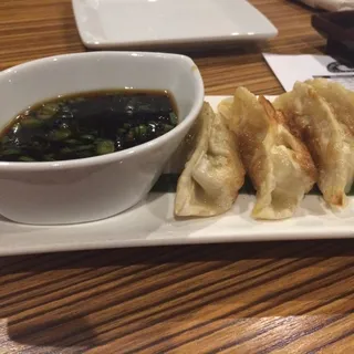Gyoza