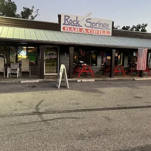 Rock Springs Bar &amp; Grill Restaurant