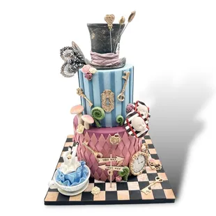 Alice in Wonderland birthday cake