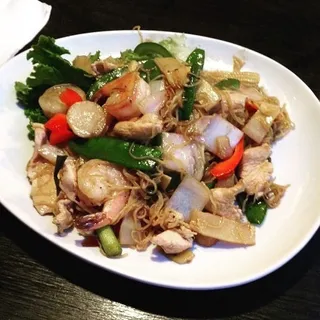 Ba Mee Pad