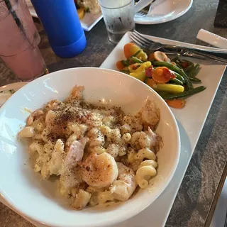 Seafood Mac & Cheese