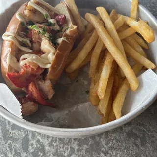 Lobstah Roll