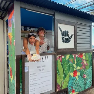 menu and cutie workers