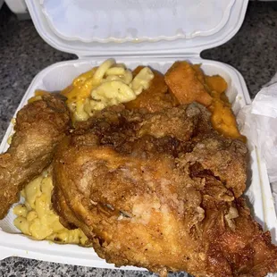 Fried Chicken w/ Candied Yams and Mac &amp; Cheese