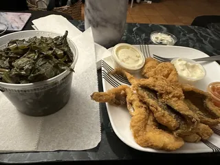 Maxine's on the Boulevard