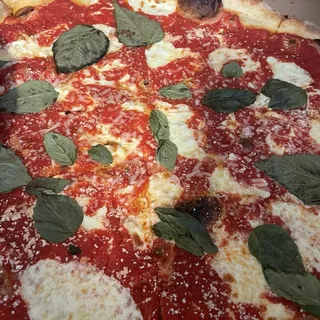 18" The Margherita Pizza