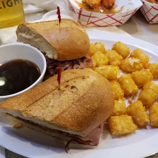 French dip with tater tots