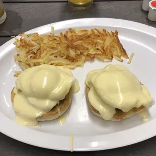 Eggs Benedict with sausage