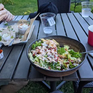 Salad and 3 traditional tacos. Salad was huge and spoon good. Ordered the grilled fish and was impressed.