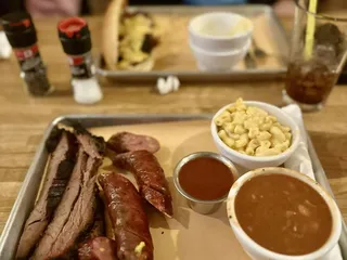 Omar's Tacos & Bar