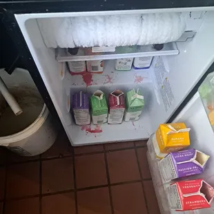 Containers left open for days then served