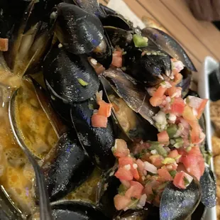 Sizzling Cast Iron Mussels