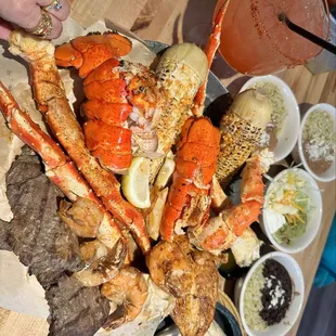 *golden Sombrero Feast Lobster Tails