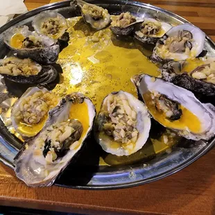 Garlic &amp; butter oysters were the bomb!