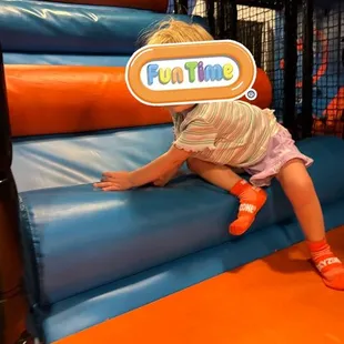 The kiddo zone to age 6 in this area and the other 3 areas are for bigger kids and jumping and playing dodge ball or two slides etc