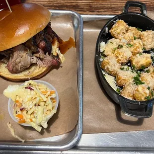 Pulled pork sandwich