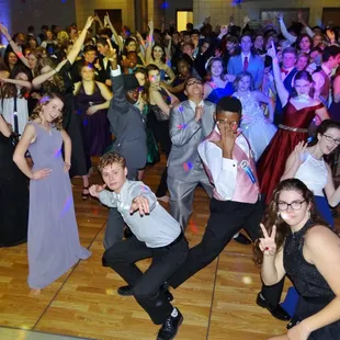 Another rockin' prom