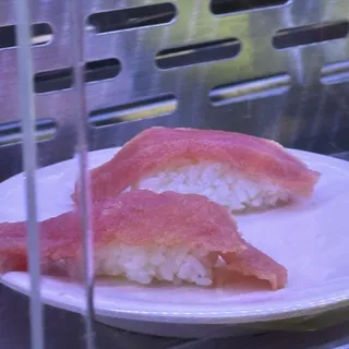 2 Piece Tuna Sushi