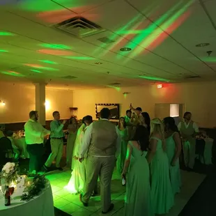 Dance floor hiiting...