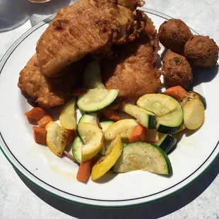 Fish with grilled veggies