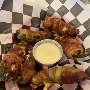 Jalapeño poppers