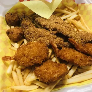 Fish and shrimp basket