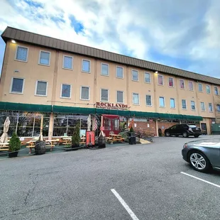 The view from the parking lot of the storefront