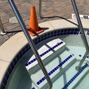 Hot tub close disgusting